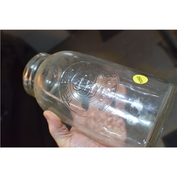 True Fruit 2 QT Mason Jar