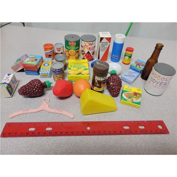 Bag of vintage toy condiments