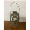 Image 2 : Barn Lantern Beacon 10" Tall