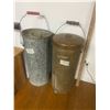 Image 1 : 2 Metal Pails C/W Lids 20" Tall 1 Cream Can 1 Galvanized