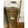 Image 2 : 2 Metal Pails C/W Lids 20" Tall 1 Cream Can 1 Galvanized