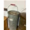 Image 3 : 2 Metal Pails C/W Lids 20" Tall 1 Cream Can 1 Galvanized