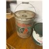Image 2 : 3 b/A Pails 1-5 Gallon 1-2 Gallon And 1 25Lb Grease Pail