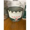 Image 3 : 3 b/A Pails 1-5 Gallon 1-2 Gallon And 1 25Lb Grease Pail