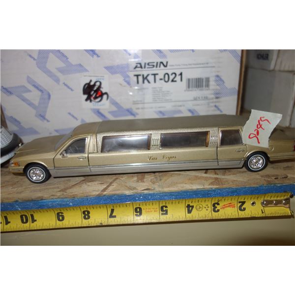 Tin Die Cast Vehicle