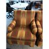 Image 2 : STRIPPED MULTI COLORED LOUNGE CHAIR