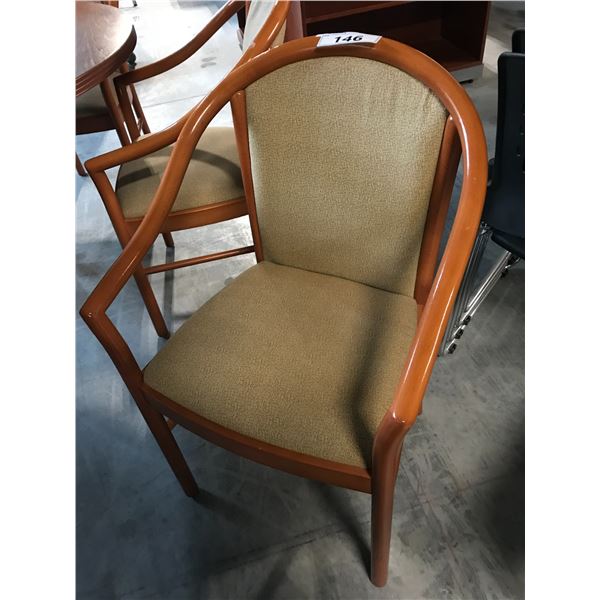 SMED TAN LIGHT CHERRY GRAIN CLIENT CHAIR