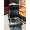 Image 2 : KEILHAUER DANFORTH BLACK LEATHER HI-BACK EXECUTIVE CHAIR