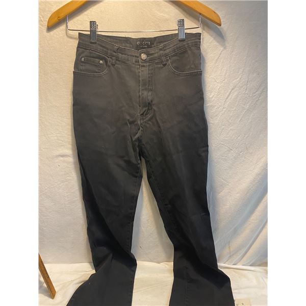 Gucci jeans size 28-29