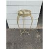 Image 1 : Plant stand