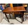 Image 1 : Entry table