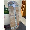 Image 1 : Dodge Caravan rear windshield