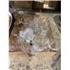 Image 1 : Crystal and glassware