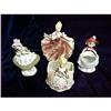 Image 1 : Set of 4 Lady Figurines and Vases #2183868