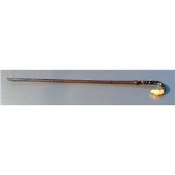 ANTIQUE GOLDEN RETREIVER HEAD WALKING STICK / #2185237