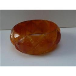 Bakelite Vintage Butterscotch Quilted Bangle #2228692