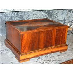 Art Deco box with Marquetry in mahogany #2228697