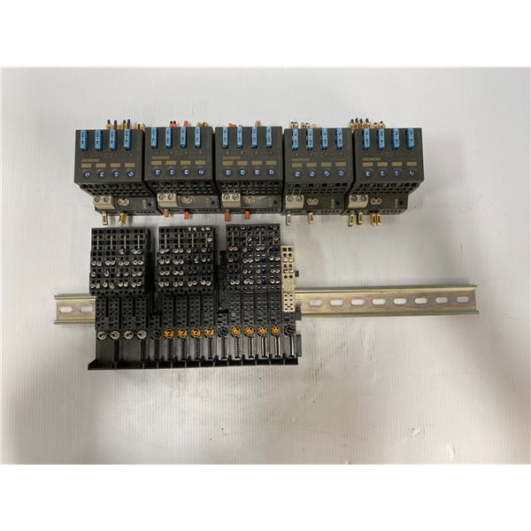 Lot Of (6) Siemens Electrical Items