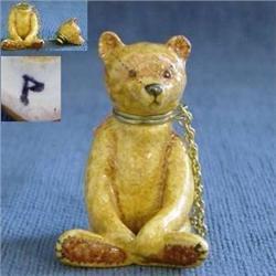 Royale Stratford Model Of A Bear  #2181624