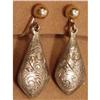 Image 1 : Victorian VIntage  fancy Etched DROP earrings #2212925