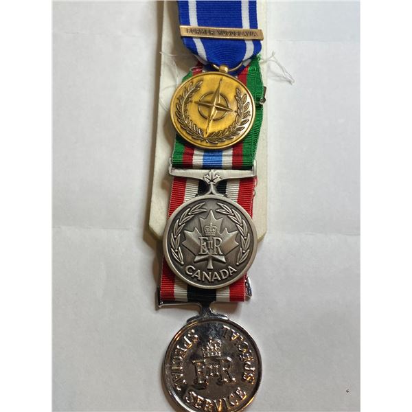 United Nations Former Yugoslavia Metal & Canadian Peacekeeper Medals