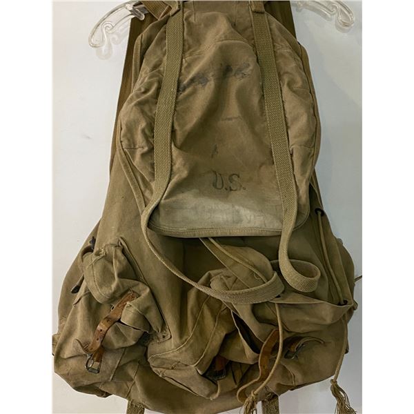 USA WW2 Pack With Metal Back Brace