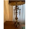 Image 2 : Vintage Lamp with Crystals