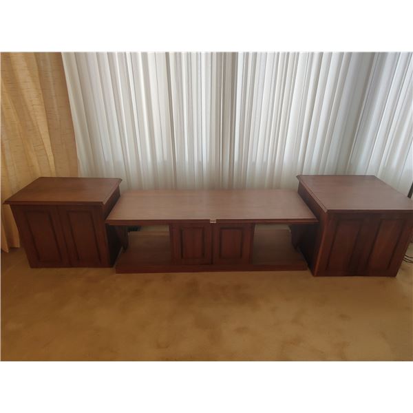 Vintage Living Room Table Set