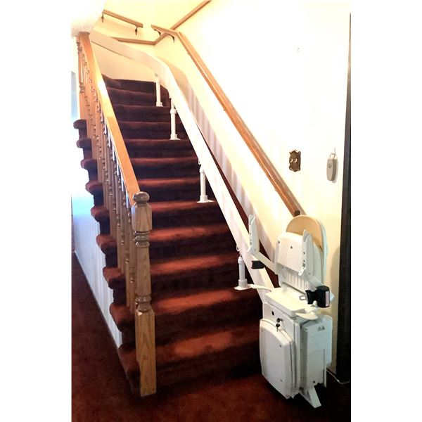 Acorn 180 Curved Stairlift