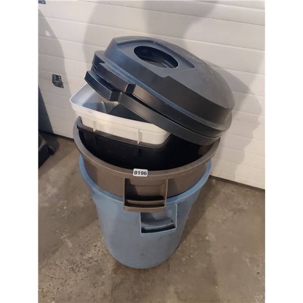 Garbage Bins & Containers