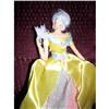 Image 1 : 6.5" Ravca Crepe Paper Doll Lady #2179932
