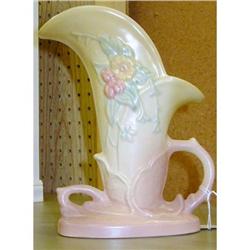 Lovely Hull Vase #2224003