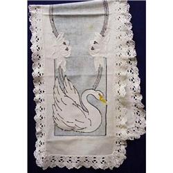 ARTS & CRAFTS  LINEN RUNNER - SWANS #2240409