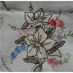 HAND EMBROIDERY FLORAL RUNNER #2240450