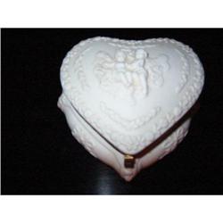 Porcelain Heart Majolica trinket box with brass#2240546