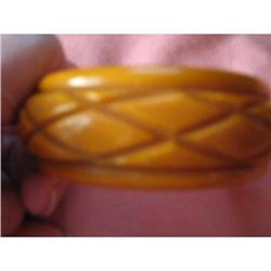 Vintage BAKELITE Bangle Carved Bracelet #2241087