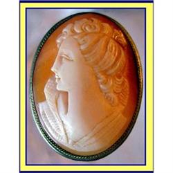 CAMEO PORTRAIT OF WOMAN. VINTAGE ITALIAN BROO #2242056