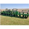 Image 1 : John Deere 1720 Planter 12-Row