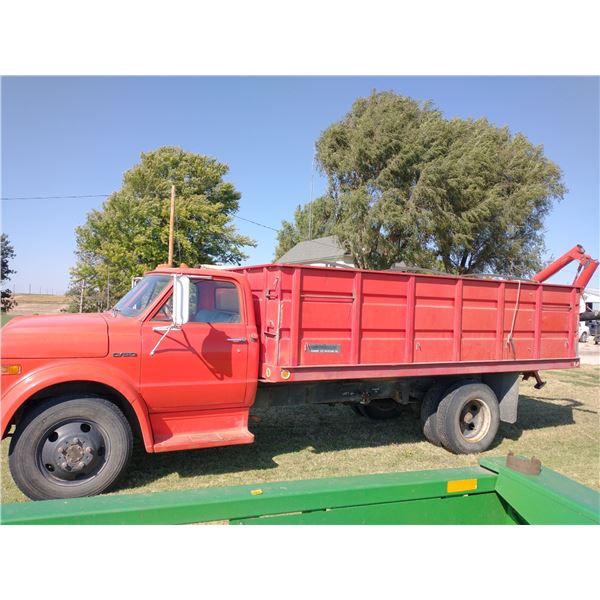 1972 Chevrolet C50 Truck with Drill Fill Auger