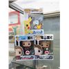 Image 1 : 1 Pokemon & 2 Hockey Funko Pops