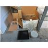 Image 1 : 3 Boxes of Kitchen Goods