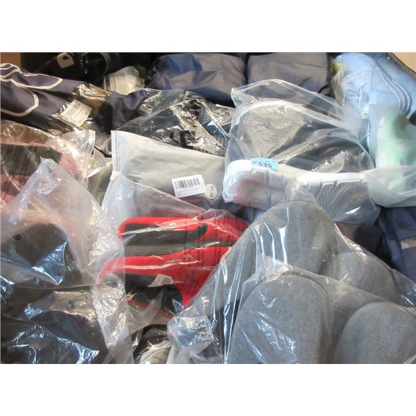 20 Assorted New Pairs of Footwear