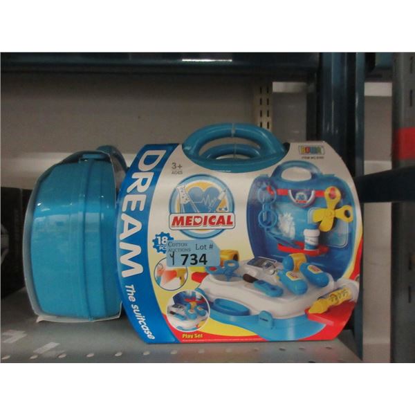 4 Children's 18 Piece Medical Play Sets
