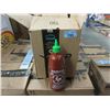 Image 1 : Box of 11 x 28 Oz. Sriracha Hot Chili Sauce