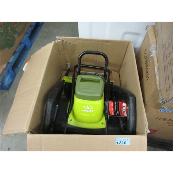 Lawn Dethatcher - Store Return