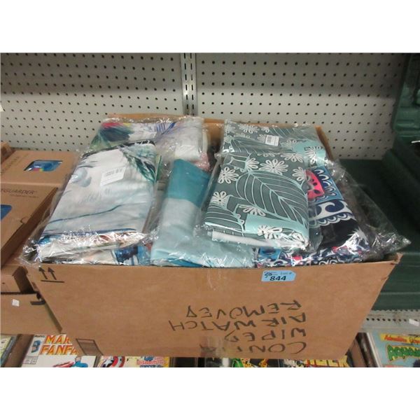 Box of 50 Cotton Tapestry Wall Hangings