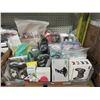 Image 1 : Box of Assorted Amazon Overstock Goods