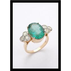 DIAMOND AND EMERALD RING IN YELLOW GOLD. #2207635