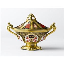 Royal Crown Derby - Covered Urn #2208161