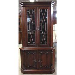 GOVERNOR WINTHROP CHINA CORNER DINING CABINET  #2207497